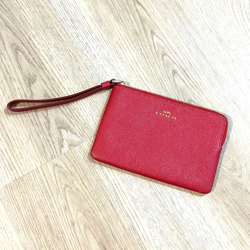 Coach Corner Zip Wristlet